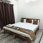 Hotel The Heaven Inn