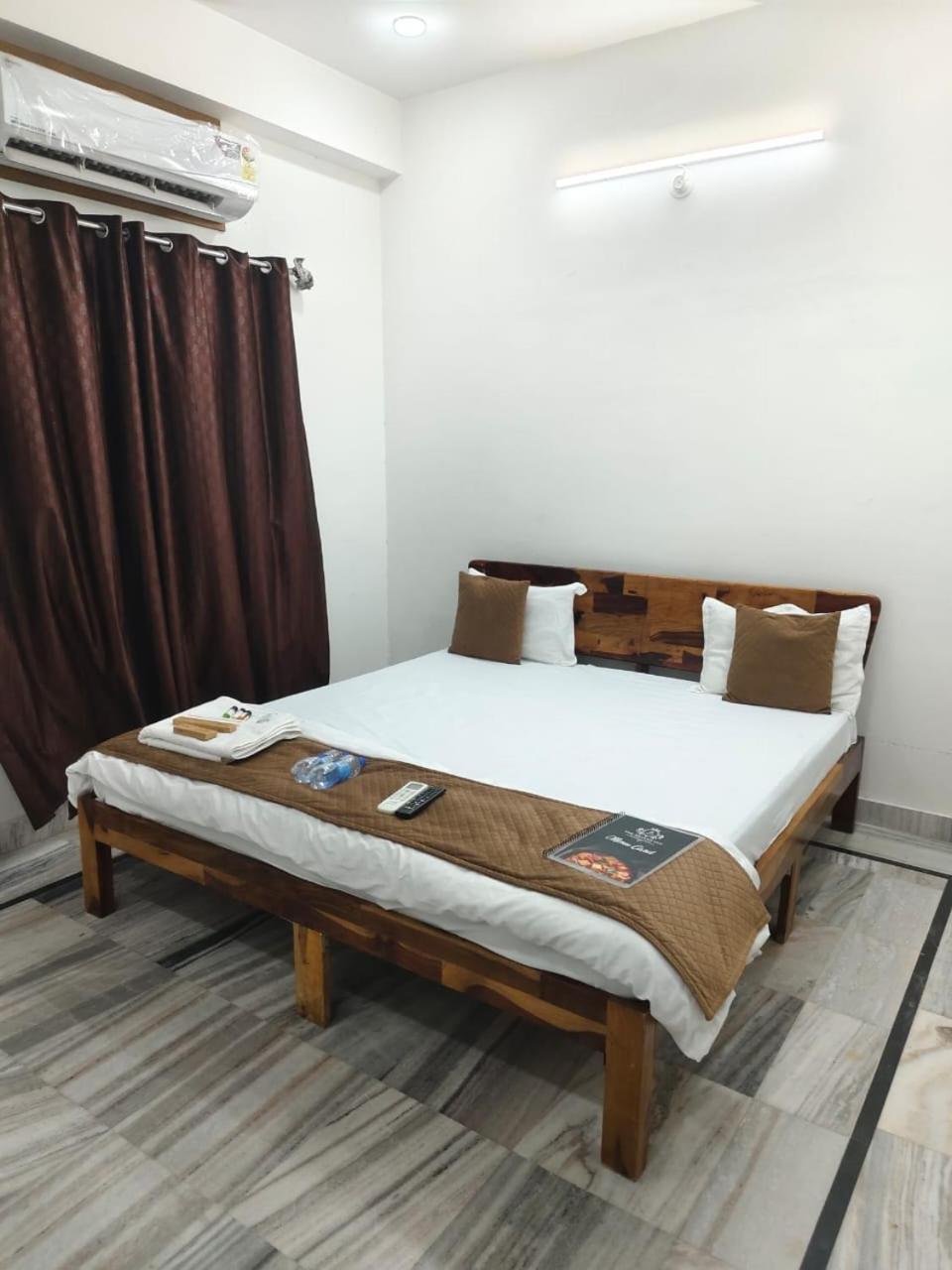 Hotel The Heaven